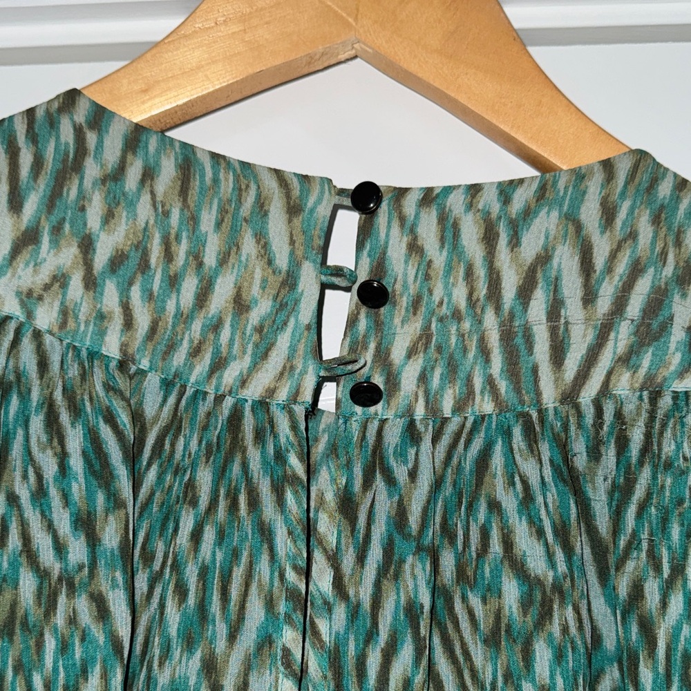 Banana Republic Teal and Tan Patterned Blouse - Picture 5 of 6